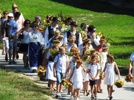 21. tradicionalna prireditev Pozdrav jeseni 2017 ob prazniku Marijinega vnebovzetja 23